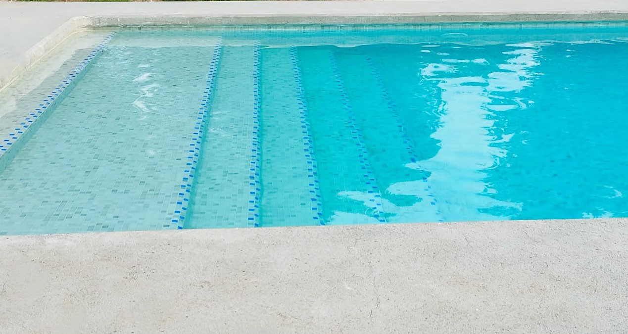 Piscina en Vedra